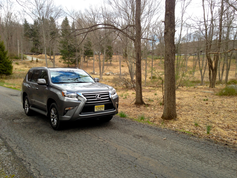 Illustration for article titled 2014 Lexus GX 460: The Truck Yeah! Review